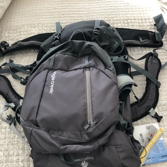 Eagle Creek Deviate 60L ladies Travel pack, new never used with tags. - Picture 5 of 5